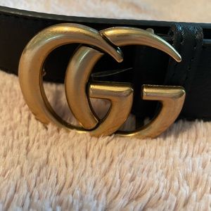 Womens belt! 105 cm, brand new!! Can add more holes if needed.